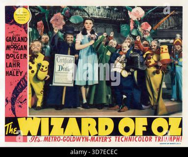 Scheda della lobby della versione originale del 1939 di il mago di Oz con Judy Garland Foto Stock