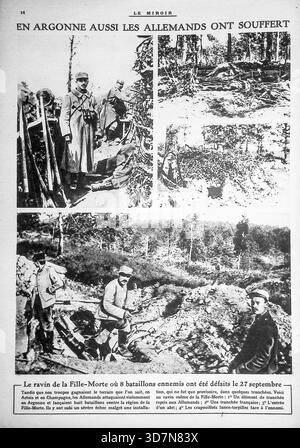 Questa pagina di le Miroir (10 ottobre 1915) si intitola "in Argonne the German also Suffed", un saggio fotografico che mostra tre immagini del Burrone di Fille-morte nella Foresta delle Argonne sul fronte occidentale durante la prima guerra mondiale. Le fotografie mostrano la dura realtà della guerra di trincea nel terreno densamente boscoso, documentando le conseguenze delle pesanti perdite tedesche (otto battaglioni sconfitti il 27 settembre) e la riconquista delle trincee delle trincee delle trincee della Germania. Le immagini servirono come propaganda francese, sottolineando le difficoltà e i sacrifici sopportati dall'esercito tedesco nelle Argonne. Foto Stock