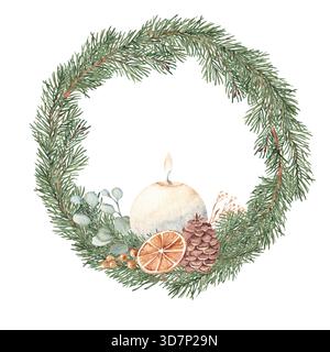 Corona dell'Avvento di Natale con abete, rami di pino, arancia secca e candela. Primo Avvento. Illustrazione disegnata a mano in stile rustico isolata su bianco Foto Stock