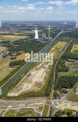 Halde Oberaden e Wasserstadt, ex miniera di carbone Aden Schacht 2, canale Datteln-Hamm, Bergkamen, regione della Ruhr, Renania settentrionale-Vestfalia, Germania, DE Foto Stock