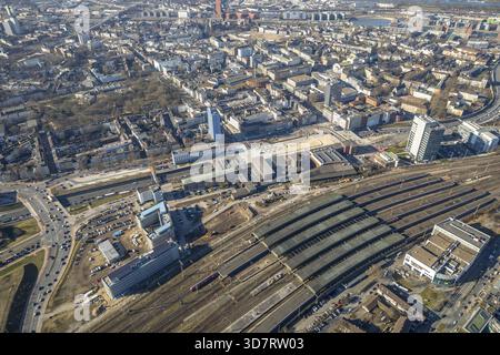Società immobiliare Aurelis l'Ufficio statale per la natura, l'ambiente e la tutela dei consumatori Lanuv sul suo aÂ‚¬sQuartier 1aâ‚¬Rat il treno principale st Foto Stock