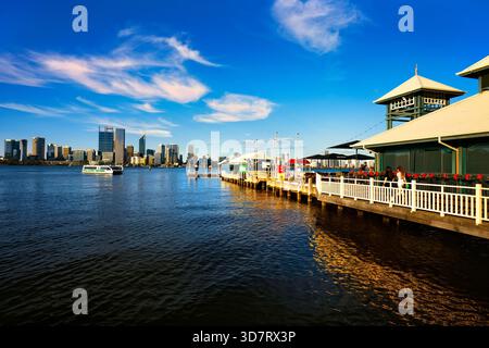 Mends Street Jetty and Foreshore, South Perth, Australia Occidentale. Foto Stock
