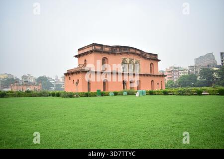 Hammam Khana presso il forte di Lalbagh - architettura storica della Bathhouse Mughal Foto Stock