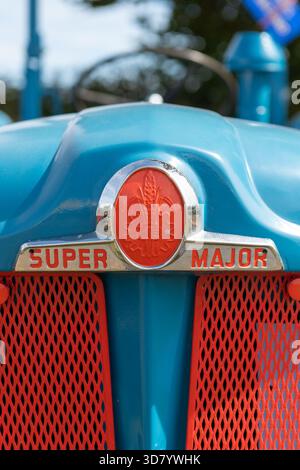 Dorchester.Dorset.Regno Unito.6 settembre 2025.Un Fordson Super Major restaurato del 1961 è in mostra allo spettacolo della contea di Dorset Foto Stock