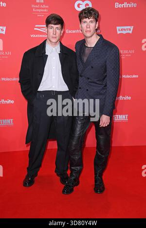 Jeremy Shaw, Thilo Reich - GQ MEN OF THE YEAR AWARDS 2025 im Metropol a Berlino AM 27.11.2025 *** Jeremy Shaw, Thilo Reich GQ MEN OF THE YEAR AWARDS 2025 al Metropol di Berlino il 27 11 2025 Foto Stock