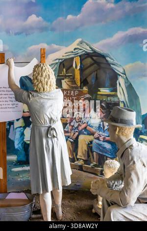 Storie di migranti provenienti da tutti gli Stati Uniti che vengono a Richmond per lavoro, a Rosie the Riveter WWII Home Front National Historical Park, Richmond, Californ Foto Stock