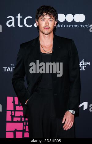 Londra, Regno Unito. 30 novembre 2025. Tom Blyth al 28° British Independent Film Awards. Foto: Julie Edwards./Alamy Live News Foto Stock