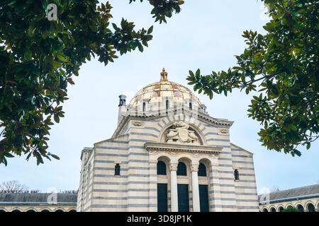 Francia, ile-de-France, Parigi, 20° arrondissement, cimitero di Pere Lachaise. Columbario Foto Stock