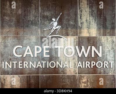 Aeroporto internazionale di città del Capo, città del Capo, Sud Africa, 29 novembre 2025; cartello con logo dell'aeroporto internazionale di città del Capo Foto Stock