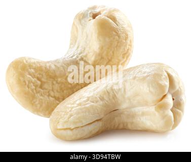 Dado anacardi. Cashew isolato su sfondo bianco. Percorso di ritaglio anacardi. Foto Stock