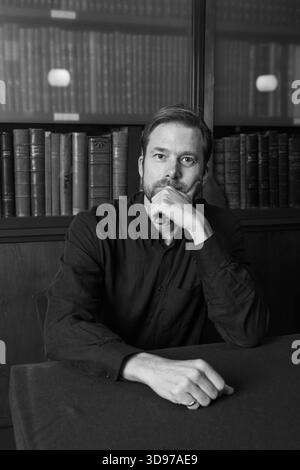 Ritratto di Christopher Bollen 16/11/2025 ©Isabella De Maddalena/opale.Photo Foto Stock