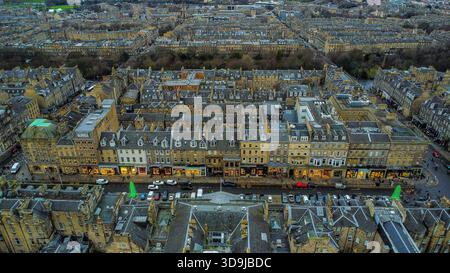 Continua architettura georgiana e vittoriana nella città nuova di Edimburgo Foto Stock