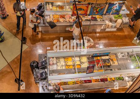 Salt Lake City, Utah, US-6 agosto 2025: Vista dall'alto di un supermercato/negozio di alimentari. Foto Stock