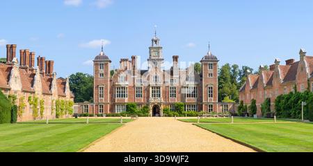 Blickling Hall Norfolk è una dimora signorile giacobina nella tenuta Blickling a Blickling vicino Aylsham Norfolk Inghilterra Regno Unito Europa Foto Stock