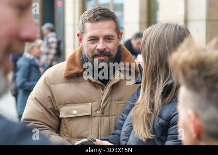 Berlino, Germania. 7 dicembre 2025. Berlino, 07.12.2025 Klaas Heufer-Umlauf beim Promi Charity Grillen bei ketchup 35 a Berlino foto: Matthias Gränzdörfer crediti: Mgfoto/Alamy Live News Foto Stock