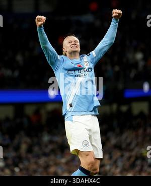 Foto del file datata 02-11-2025 del Manchester City Erling Haaland celebra dopo aver segnato il secondo gol. Anno in numeri: 111 - partite per l'attaccante del Manchester City Erling Haaland per raggiungere 100 gol in Premier League. È stato anche il più veloce a segnare 50 gol in Champions League, in 49 partite - in entrambi i casi abbassando il record di 13. Data di pubblicazione: Giovedì 11 dicembre 2025. Foto Stock