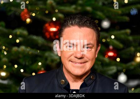 ABBleipzig: Stefan Mross Moderator zu Gast auf dem roten Teppich bei der 31.Jose Carreras Gala in der Media City Leipzig, AM 10.12.25 Sachsen Deutschland *** ABBleipzig Stefan Mross presentatore sul Red carpet al 31 Jose Carreras Gala nella Media City Leipzig, il 10 12 25 Sassonia Germania Foto Stock