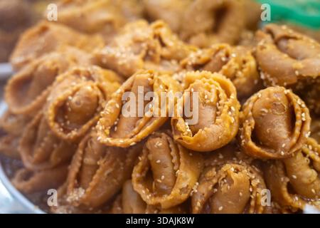 Chebakia marocchina, pasticceria tipica, Barcellona, ​​Catalonia, Spagna Foto Stock