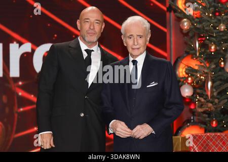 Der Graf von Unheilig und Jose Carreras bei der 31. José Carreras Gala a Lipsia foto: Matthias Gränzdörfer crediti: Mgfoto/Alamy Live News Foto Stock