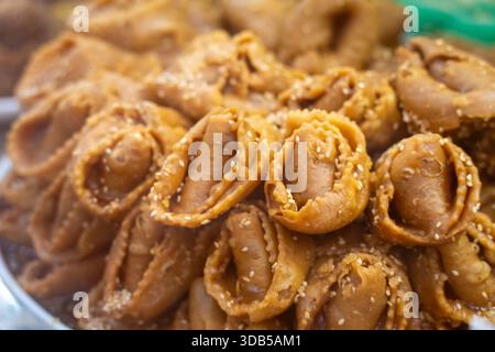 Chebakia marocchina, pasticceria tipica, Barcellona, Catalogna, Spagna. Foto Stock