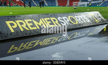 Hampden Park, Glasgow, Scozia, Regno Unito. 14 dicembre 2025. Celtic V St Mirren, finale della Premier Sports Scottish League Cup. Insegna sportiva Premier e Puddle at Hampden Park. Crediti: WM Sport Media / Alamy Live News Foto Stock