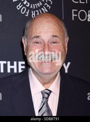 FILE: Beverly Hills, USA. 14 dicembre 2025. L'attore e regista Rob Reiner, 78 anni, e sua moglie di 36 anni Michele Singer Reiner, 68 anni, furono trovati accoltellati a morte nella loro casa di Brentwood, California, il 14 dicembre 2025.----------------------------------------------------- Rob Reiner al Paley Center for Media 'The Paley Honors: A Special Tribute to Television's Comedy Legends' tenutosi al Beverly Wilshire Hotel il 21 novembre 2019 a Beverly Hills, CA. © Janet Gough/AFF-USA.COM Credit: AFF/Alamy Live News Foto Stock