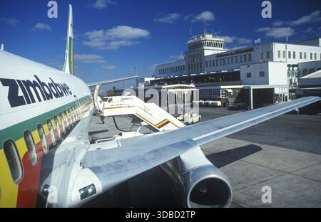 Aeroporto di Harare, Zimbabwe, Africa, giugno 2000, vintage, retrò, vecchio, storico Foto Stock