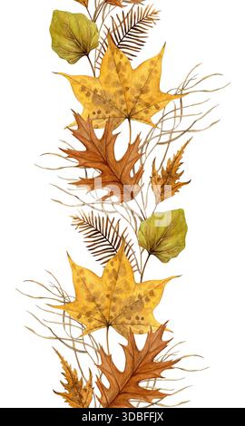 Bordo verticale di foglie autunnali e erba ad acquerello senza cuciture su sfondo bianco. Stile botanico dipinto a mano, ideale per cancelleria, inviti, Foto Stock