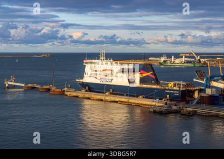 Condor Ferries Commodore Clipper al porto di Cherbourg, Francia Foto Stock
