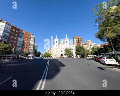 Cofradía Nuestra Señora del Carmen de Chamberí, Glorieta Pintor Sorolla, Chamberí, Madrid Foto Stock