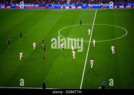 LEVERKUSEN, GERMANIA - 13 DICEMBRE 2025: - Bundesliga match Bayer 04 Leverkusen vs 1.FC Koeln al BayArena. Foto Stock