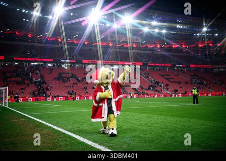 LEVERKUSEN, GERMANIA - 13 DICEMBRE 2025: - Bundesliga match Bayer 04 Leverkusen vs 1.FC Koeln al BayArena. Foto Stock