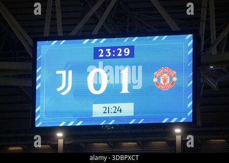 Torino, Italia. 17 dicembre 2025. Il muro principale dello stadio durante la UEFA Women's Champions League, stagione 2025/26, partita di calcio tra Juventus Women e Manchester United Women il 17 dicembre 2025, allo stadio Allianz di Torino. Crediti: Nderim Kaceli/Alamy Live News Foto Stock