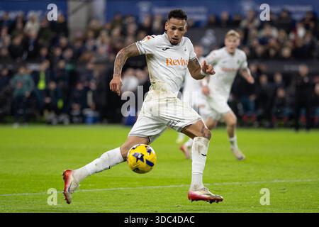 Swansea, Regno Unito. 19 dicembre 2025. Ronald di Swansea City attacca durante la partita del campionato EFL Skybet, Swansea City contro Wrexham allo Stadio Swansea.com di Swansea, Galles, venerdì 19 dicembre 2025. Questa immagine può essere utilizzata solo per scopi editoriali. Solo per uso editoriale, foto di Kara Thomas/Andrew Orchard/fotografia sportiva Alamy Live news Foto Stock