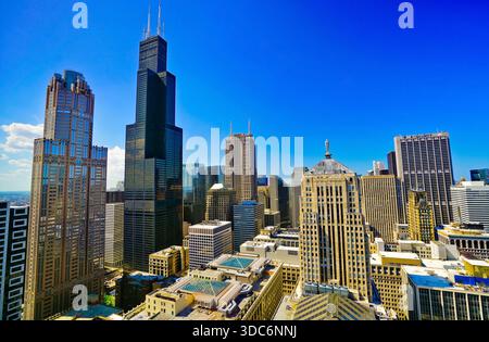 Vista dei grattacieli di Chicago in una giornata di sole il 26 maggio 2018. Foto Stock