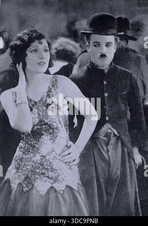 L'attore britannico Charlie Chaplin e l'attrice Georgia Hale nel film la corsa all'oro, 1925 Foto Stock