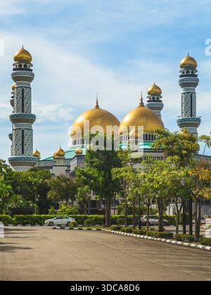 Jame ASR Hassanil Bolkiah Mosque a Bandar seri Begawan, Brunei Foto Stock