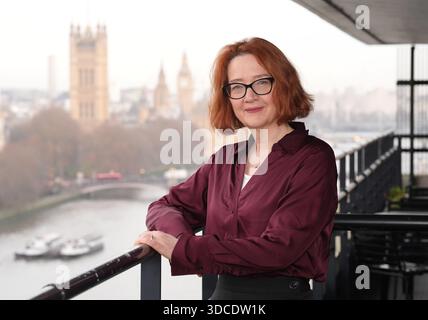 Mary-Ann Stephenson, la nuova presidente della Commissione per le pari e i diritti umani (EHRC), parla alla Press Association di Londra. La dottoressa Stephenson ha assunto il suo incarico di EHRC all'inizio di dicembre. Data foto: Mercoledì 17 dicembre 2025. Foto Stock