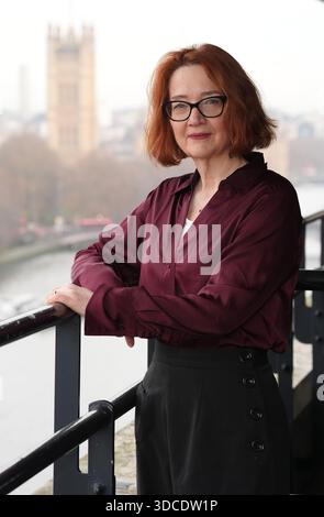 Mary-Ann Stephenson, la nuova presidente della Commissione per le pari e i diritti umani (EHRC), parla alla Press Association di Londra. La dottoressa Stephenson ha assunto il suo incarico di EHRC all'inizio di dicembre. Data foto: Mercoledì 17 dicembre 2025. Foto Stock