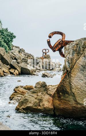 Peine del Viento (pettine del vento) Scultura di ferro di Eduardo Chillida, San Sebastian Foto Stock
