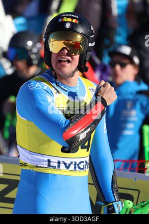 Livigno, Italia. 27 dicembre 2025. Coppa del mondo di sci alpino FIS, Super G, Max Perathoner (ITA), Livigno, Italia, 27 dicembre 2025. Foto felice Calabro' Credit: Agenzia fotografica indipendente/Alamy Live News Foto Stock