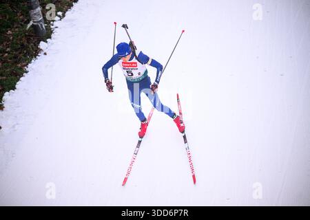 GELSENKIRCHEN, GERMANIA - 28 DICEMBRE 2025: - Biathlon World Team Challenge 2025 Auf Schalke alla Veltins Arena. Foto Stock