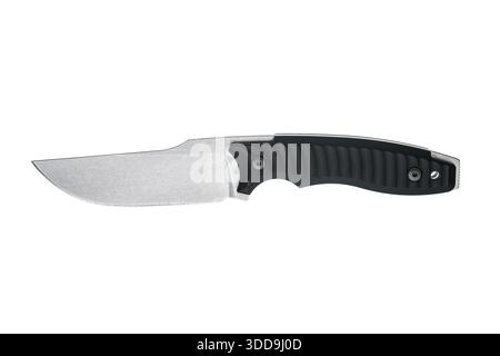 Moderno coltello tattico a lama fissa con manico nero e lama grigia opaca su bianco. Foto Stock