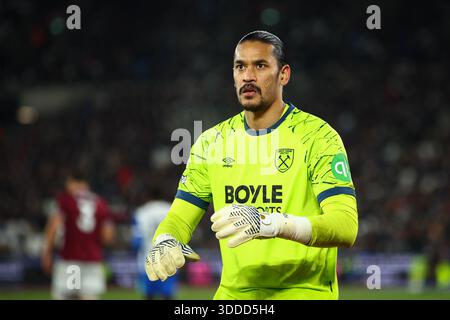 LONDRA, Regno Unito - 30 dicembre 2025: Alphonse areola del West Ham United durante la partita di Premier League tra il West Ham United FC e il Brighton & Hove Albion FC al London Stadium (credito: Craig Mercer/ Alamy Live News) Foto Stock