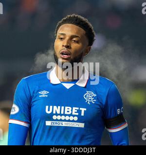 30 dicembre 2025. Glasgow, Regno Unito. I Rangers FC hanno giocato contro il St Mirren FC in una partita della William Hill Premiership all'Ibrox Stadium di Glasgow, Scozia, Regno Unito. Il punteggio finale è stato Rangers 2 - 1 ° Mirren. Immagine di Youssef Chermiti (R9) . Crediti: Findlay / Alamy Live News Foto Stock