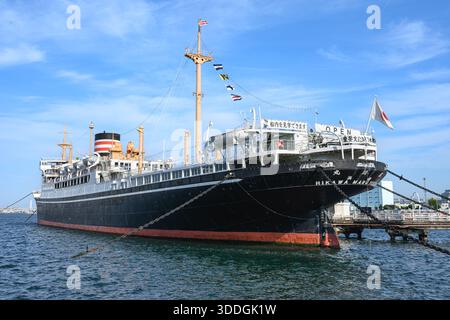 Museo galleggiante della nave di linea oceanica NYK Hikawa Maru - Yokohama, Giappone - 7 novembre 2025 Foto Stock