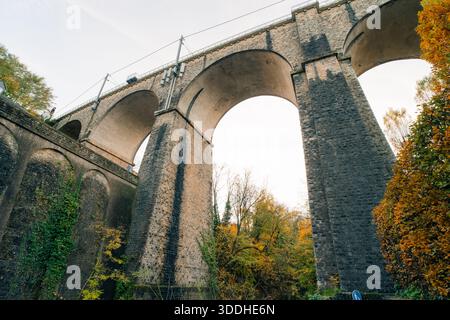 Passerelle, noto anche come viadotto del Lussemburgo, un viadotto nella città di Lussemburgo, nel sud del Lussemburgo. Foto di alta qualità Foto Stock