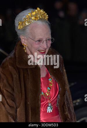 Copenaghen, Danimarca. 1 gennaio 2026. 2026-01-01 COPENHAGEN DENMARKDanish Royal Family: La coppia reale tiene la cena di Capodanno per il governo, il presidente del Folketing, i rappresentanti ufficiali della Danimarca e una parte della famiglia reale nel Palazzo reale di Amalienborg. Foto: Regina Margrethe di Danimarca. FOTO: Stefan Lindblom/TT codice 20116 questo testo è tradotto automaticamente credito: TT News Agency/Alamy Live News Foto Stock