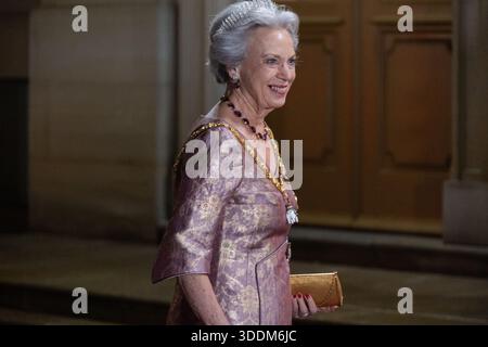 Copenaghen, Danimarca. 1 gennaio 2026. La Principessa Benedikte arriva all'argine e al banchetto di Capodanno della coppia reale al Palazzo di Cristiano VII nel Castello di Amalienborg a Copenaghen, Danimarca, il 1° gennaio 2026. (Foto di Kristian Tuxen Ladegaard Berg/NurPhoto) credito: NurPhoto SRL/Alamy Live News Foto Stock