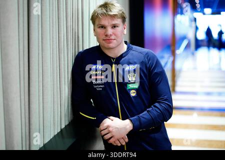 GOTHENBURG, SVEZIA 20260103 giocatore della nazionale Axel Månsson durante la conferenza stampa di sabato allo Scandic Europa di Gothenburg con la nazionale svedese di pallamano davanti al Campionato europeo 2026. Foto: Adam Ihse/TT/Code 9200 questo testo è tradotto automaticamente credito: TT News Agency/Alamy Live News Foto Stock
